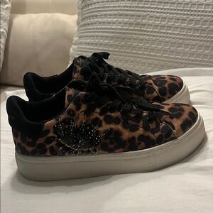 Kurt Geiger London Laney Eye Leopard Print Sneakers size 39 =9 us
